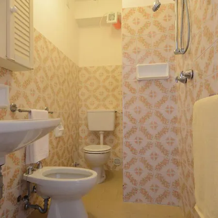 公寓 Splendid E Salisburgo 比比翁